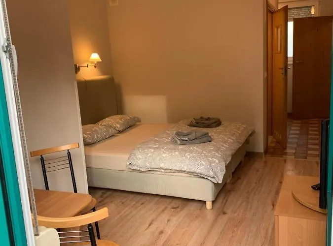 Ohana Budget W Juracie Maison d'hôtes